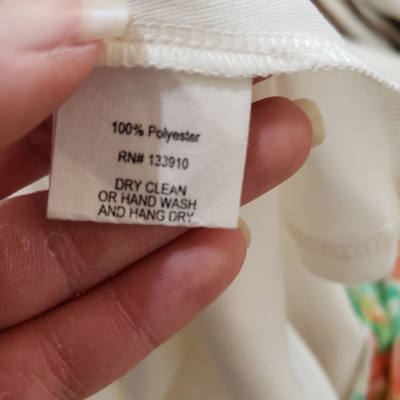 Show Me Your Mumu Carson Top in Cactus Cooler size Small - Picture 6 of 7